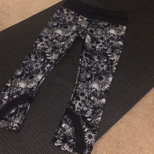 Lululemon crops